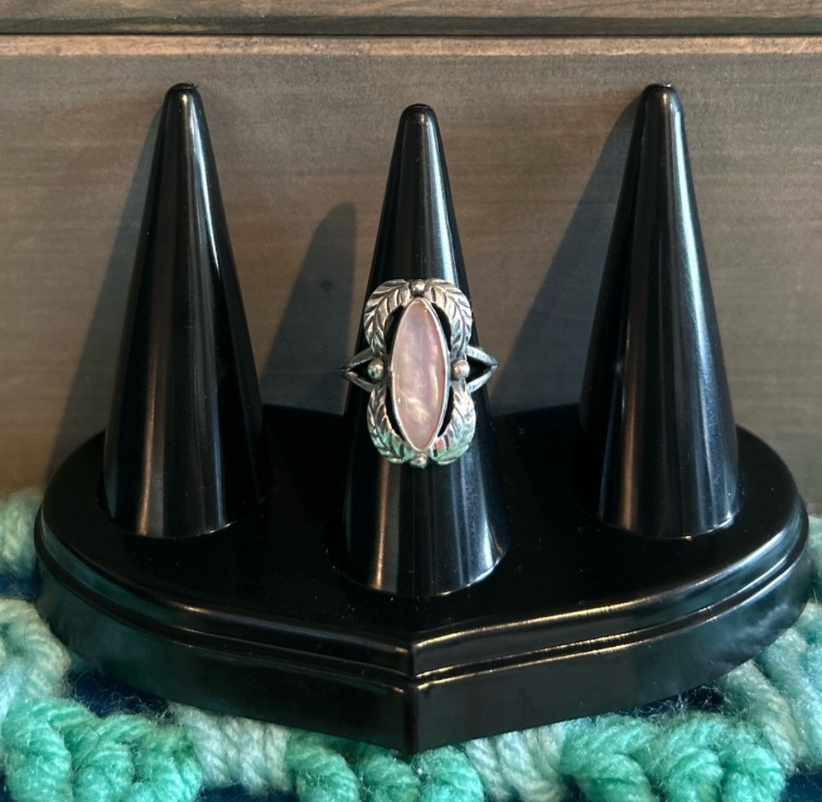 Vintage Sterling Silver Mother Of Pearl Ring