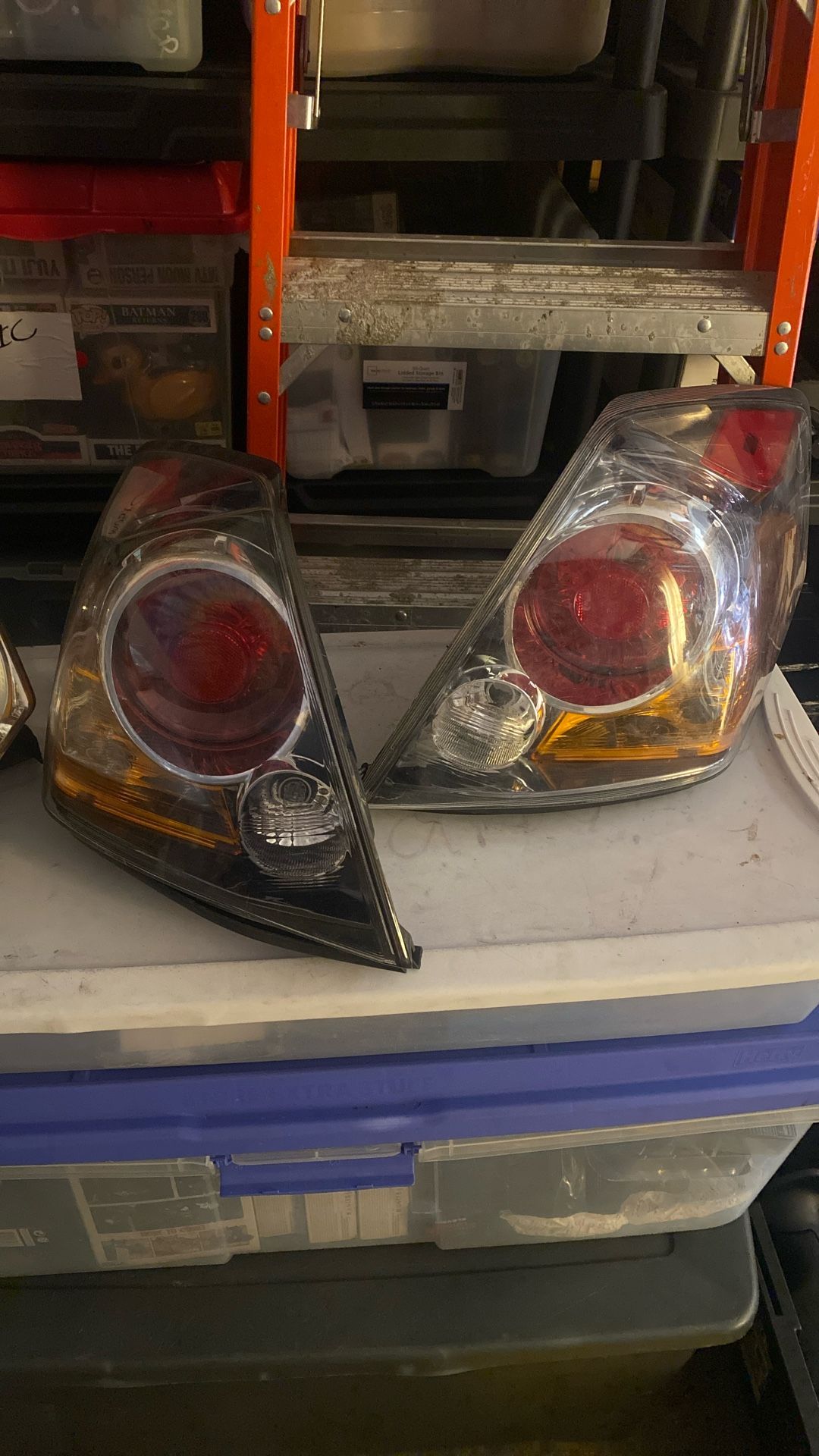 2010 Nissan Altima Taillights And Headlights
