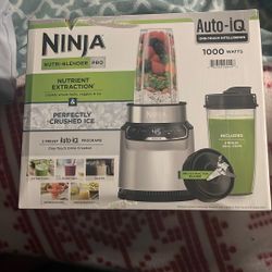 Brand New Never Opened NINJA Blender