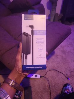 Universal Laptop Charger. INSIGNIA 65 Watt 10ft UNIVERSAL Laptop Charging Cable