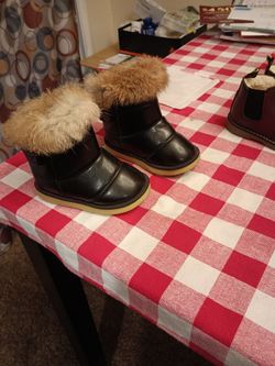 Baby new shoe 10.00