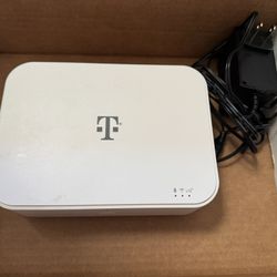 T-Mobile LTE Wi-Fi Gateway (Model: TM-RTL0102)