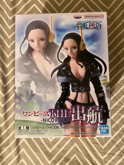 One Piece Nico Robin Figure