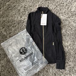 Black Lulu lemon Define Jacket 