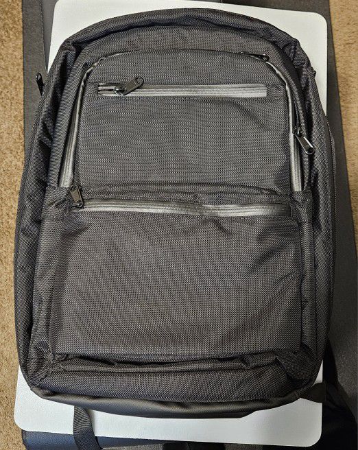 Monoprice Work Backpack 