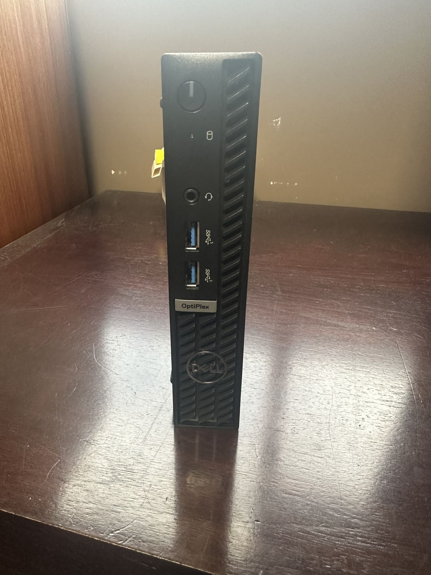 Dell OptiPlex 7000