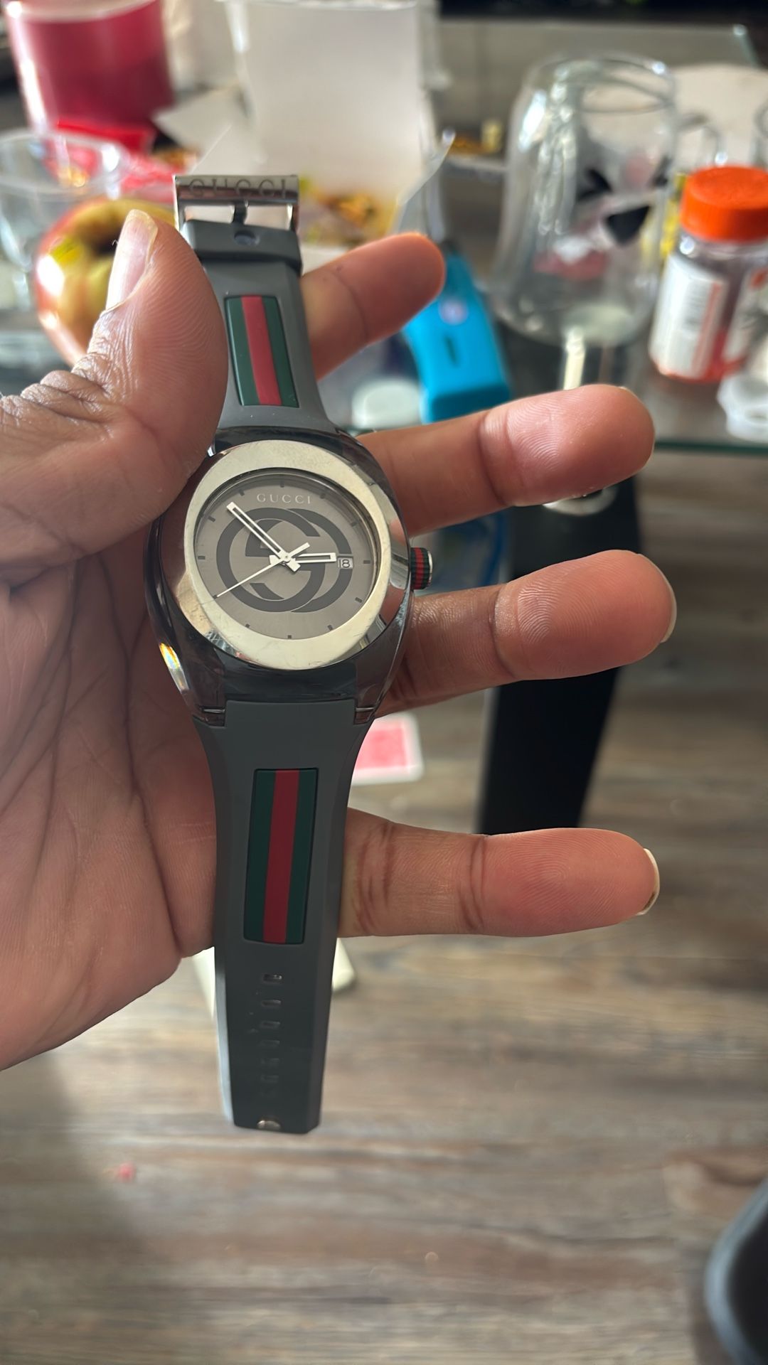 Gucci Watch Selling Immediately