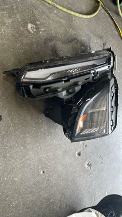 2025 2026 2027 Chevrolet Equinox Headlight Left LH Driver OEM LED Headlamp