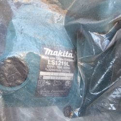 Makita 12 in. Sliding Miter Saw w/ Laser LS1219L Used