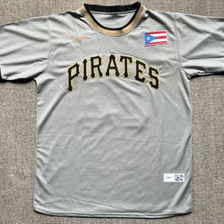 Pittsburgh Pirates Jersey - Roberto Clemente