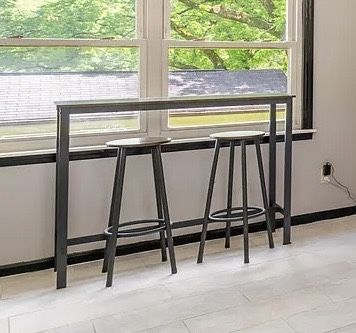 Breakfast Nook Table With Stools 