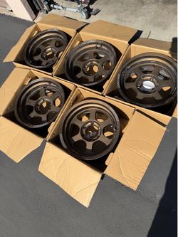 RAYS VOLK TE37 17x8.5 6x139.7mm Bronco Tacoma