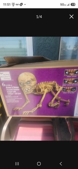 Halloween animatronics