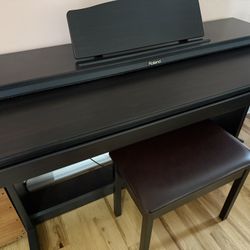 Roland HP-236 Digital Piano