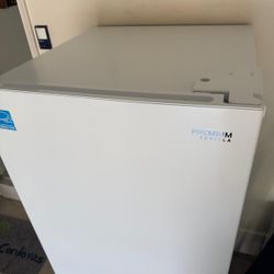 Premium levelle UPRIGHT FREEZER