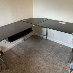 Real space Mezza 62”W L-shaped Corner Desk