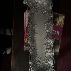 Arthur Court Grape Oblong Tray