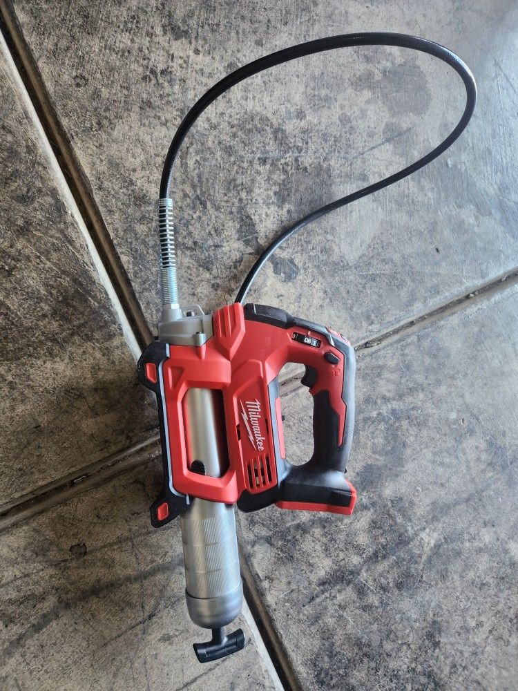 milwaukee m18 fuel grease gun for Sale in North Las Vegas, NV OfferUp