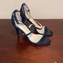 Black Strappy Heels Size 7