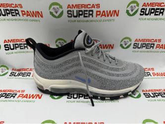 Shoe