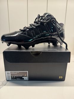 Jordan 11 Low TD "Patent Black" Men's Football Cleat (size 11.5)