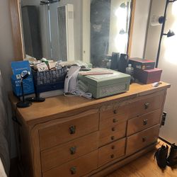 Free Furniture (need it gone by FRIDAY 10/31)