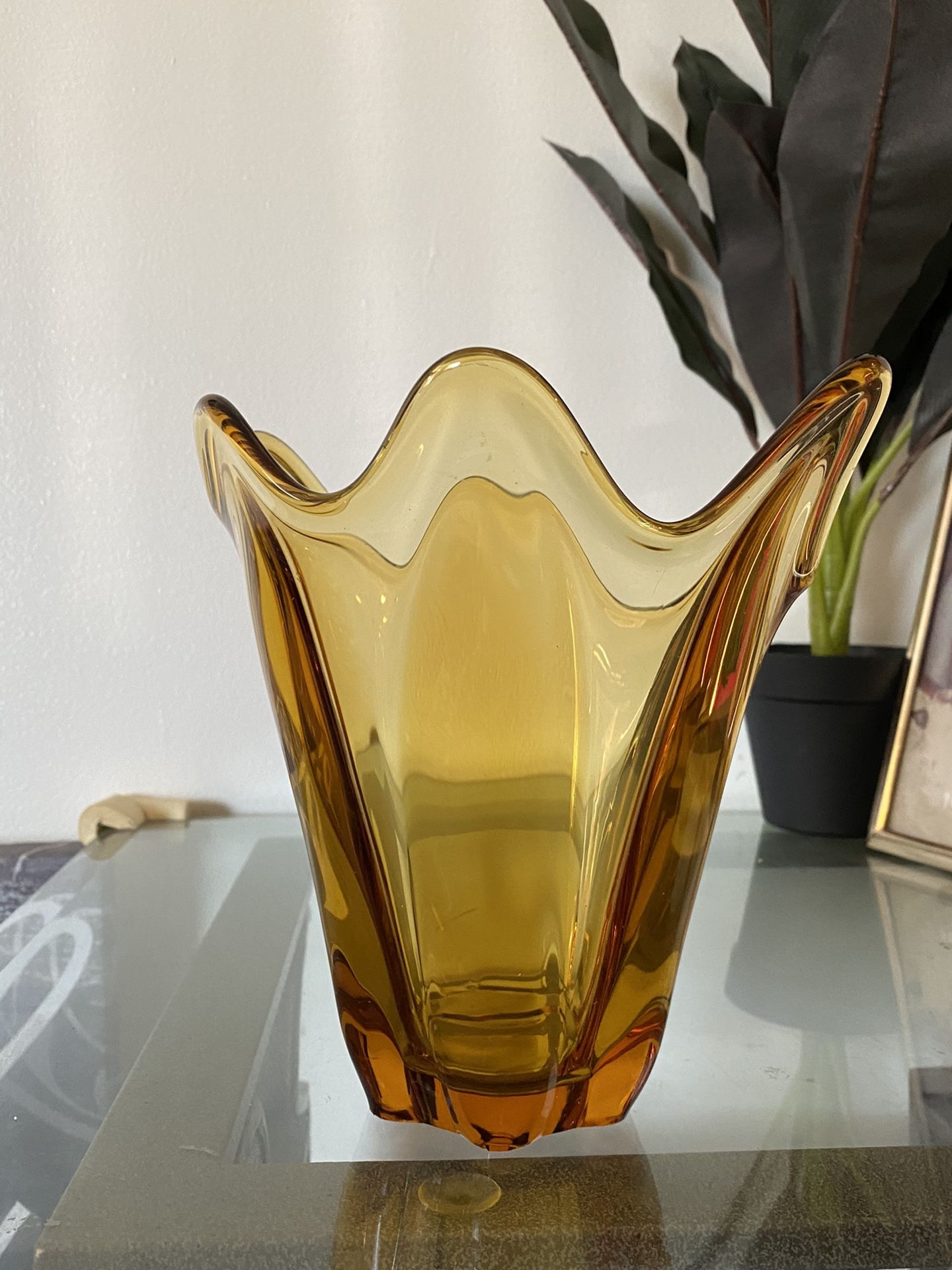 Vintage MCM Viking Glass Vase
