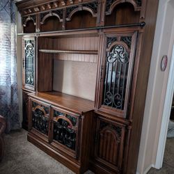 Parker house Barcelona 4 Piece Entertainment library 