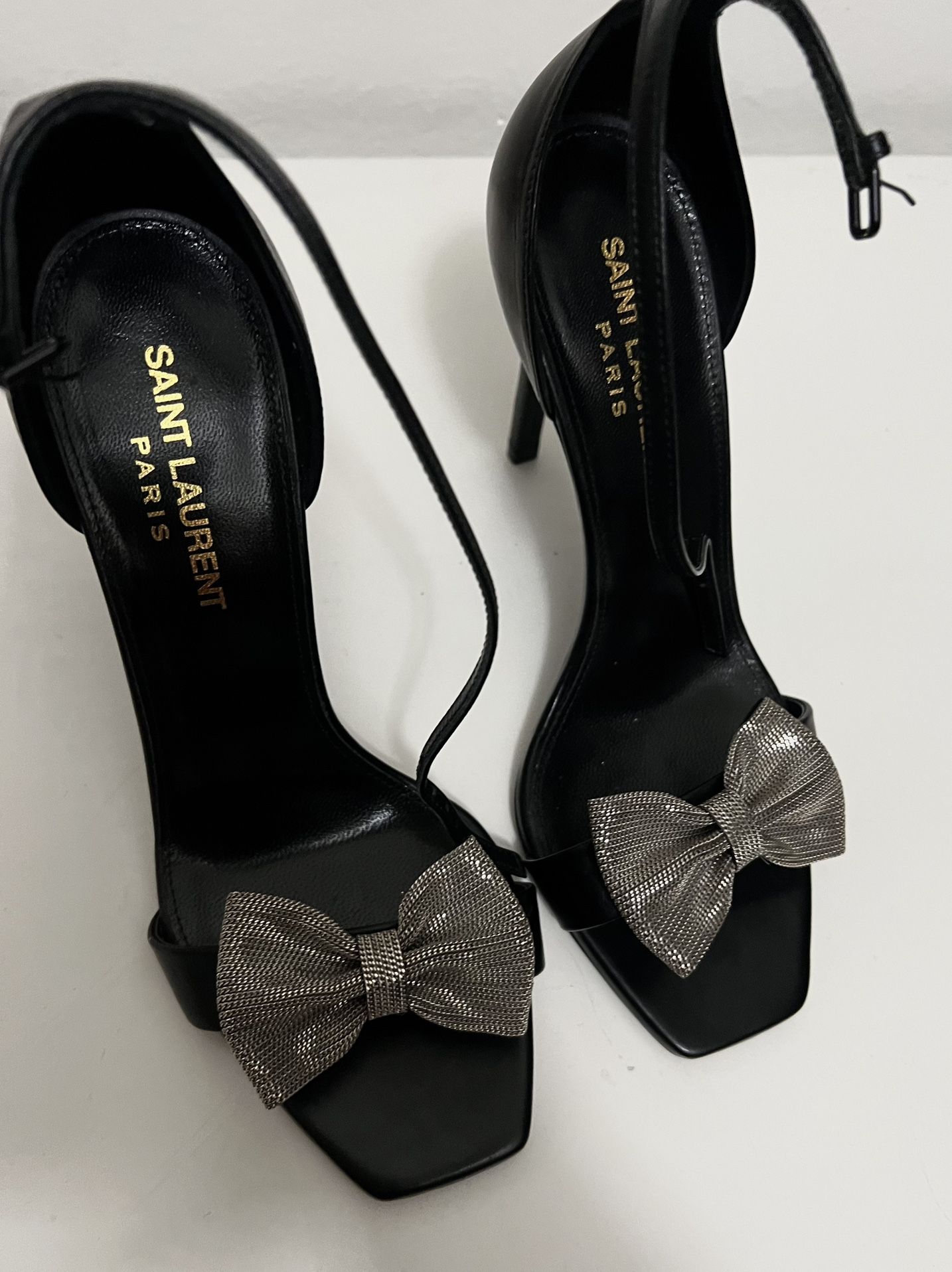 Yves Saint Laurent For Woman