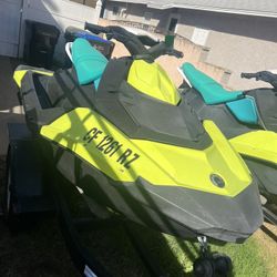 2 2018 Spark Trixx Jetsky.  90 Hr 