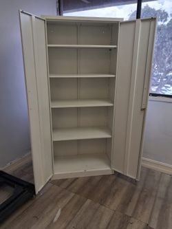 White Cabinet
