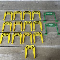 Vintage 1965 Ideal Motorific Yellow Test Signs Passing Zone Slot Car Track Lot
