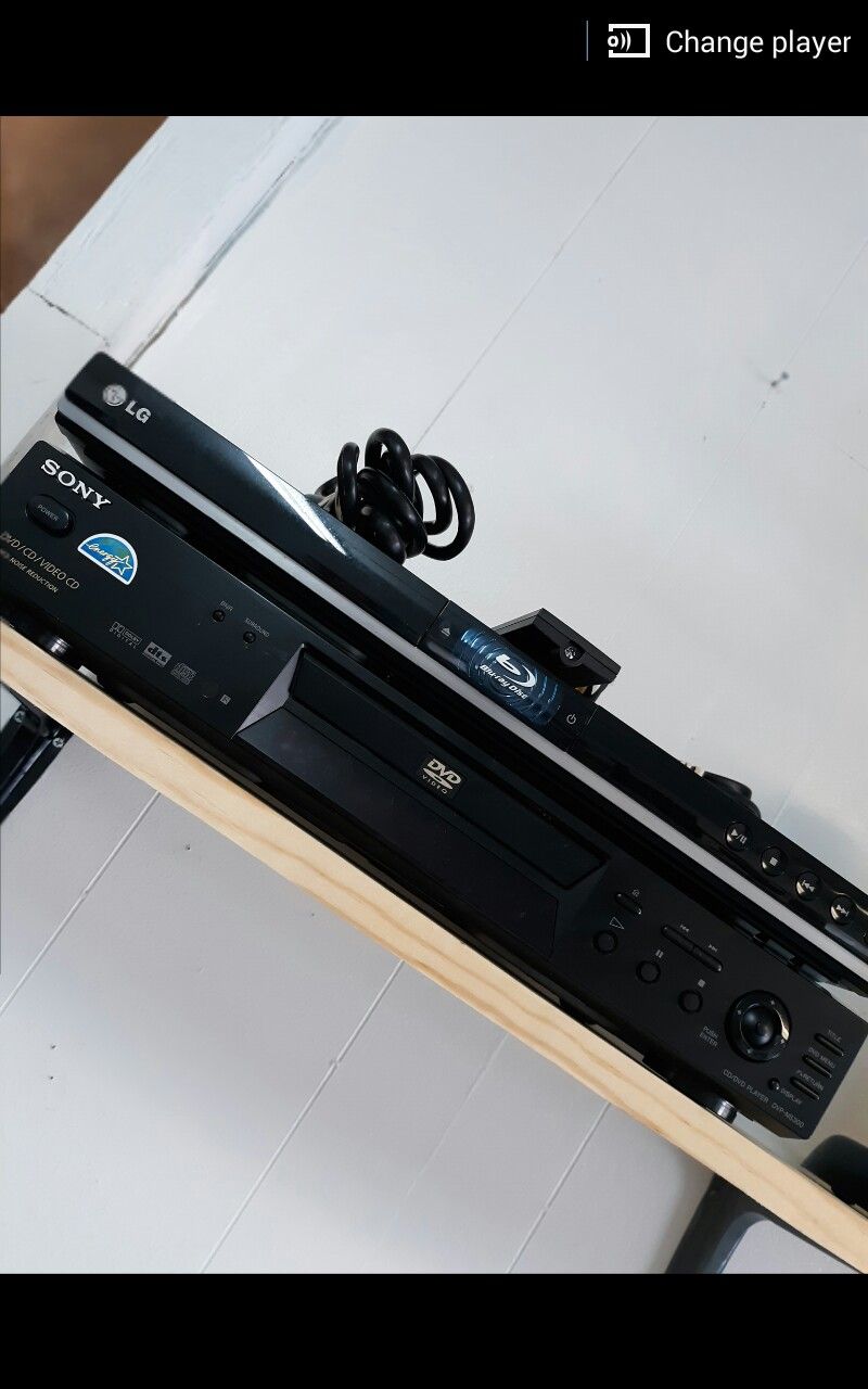 LG Blu-ray player & Sony DVD player