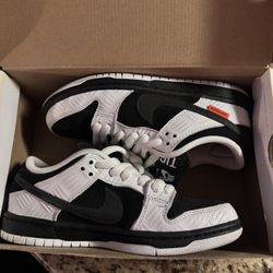Nike SB Dunk Low QS Tightbooth – Size 4.5M/6W