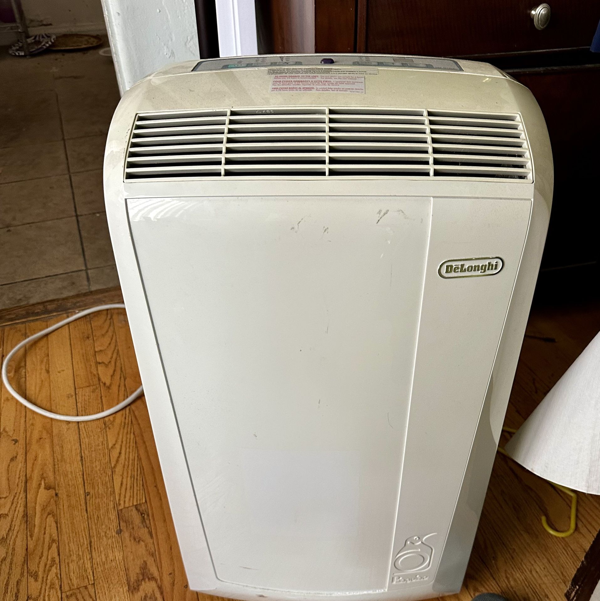 De’Longhi Portable Air Conditioner 