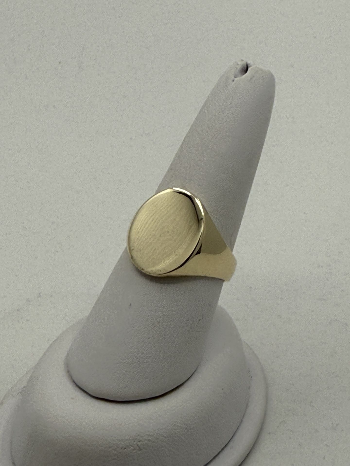 Yellow Gold Signet Ring