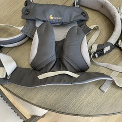  Baby Carrier 