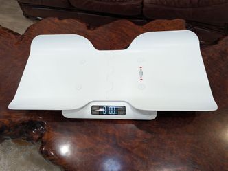 Greater Goods Digital Baby Scale with Bluetooth App, Smart Infant & Toddler Weight Scale, Motion Stabilization for Wiggly Babies