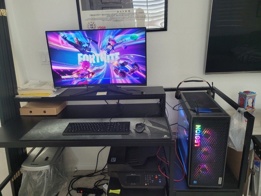 DEAL Gaming PC LENOVO Legion Tower 7i Gen 8 (Intel) with Geforce RTX 4080