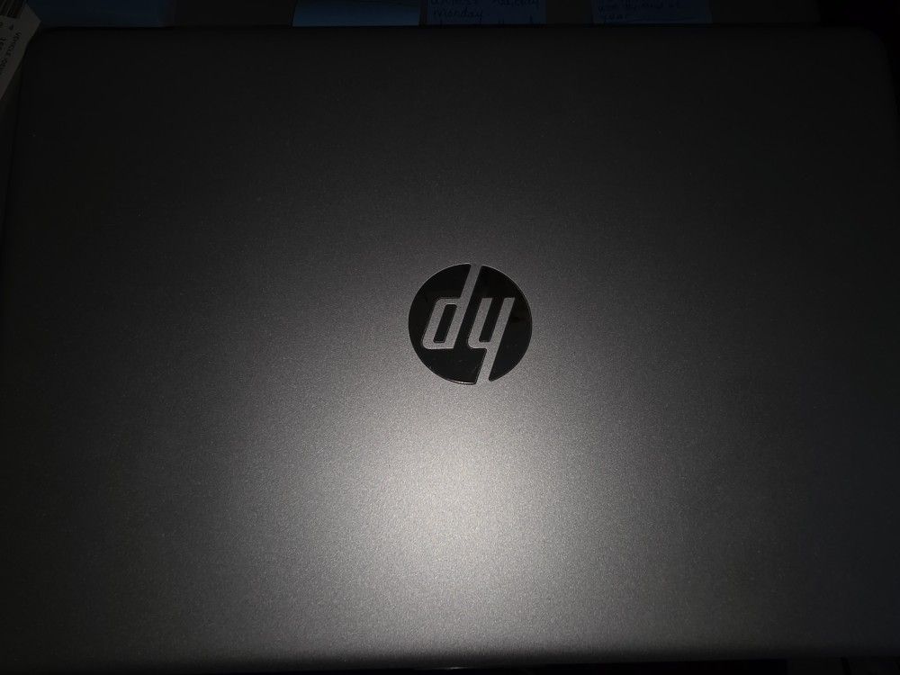 HP 14" Laptop touch screen