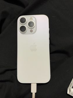 White iPhone 16 pro 512gb