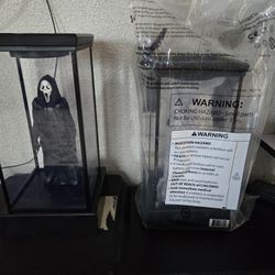 Scream 7 Light Up Bucket. TF Sealed Pokémon Or Slabs