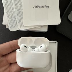 AirPods Pro Gen 2 