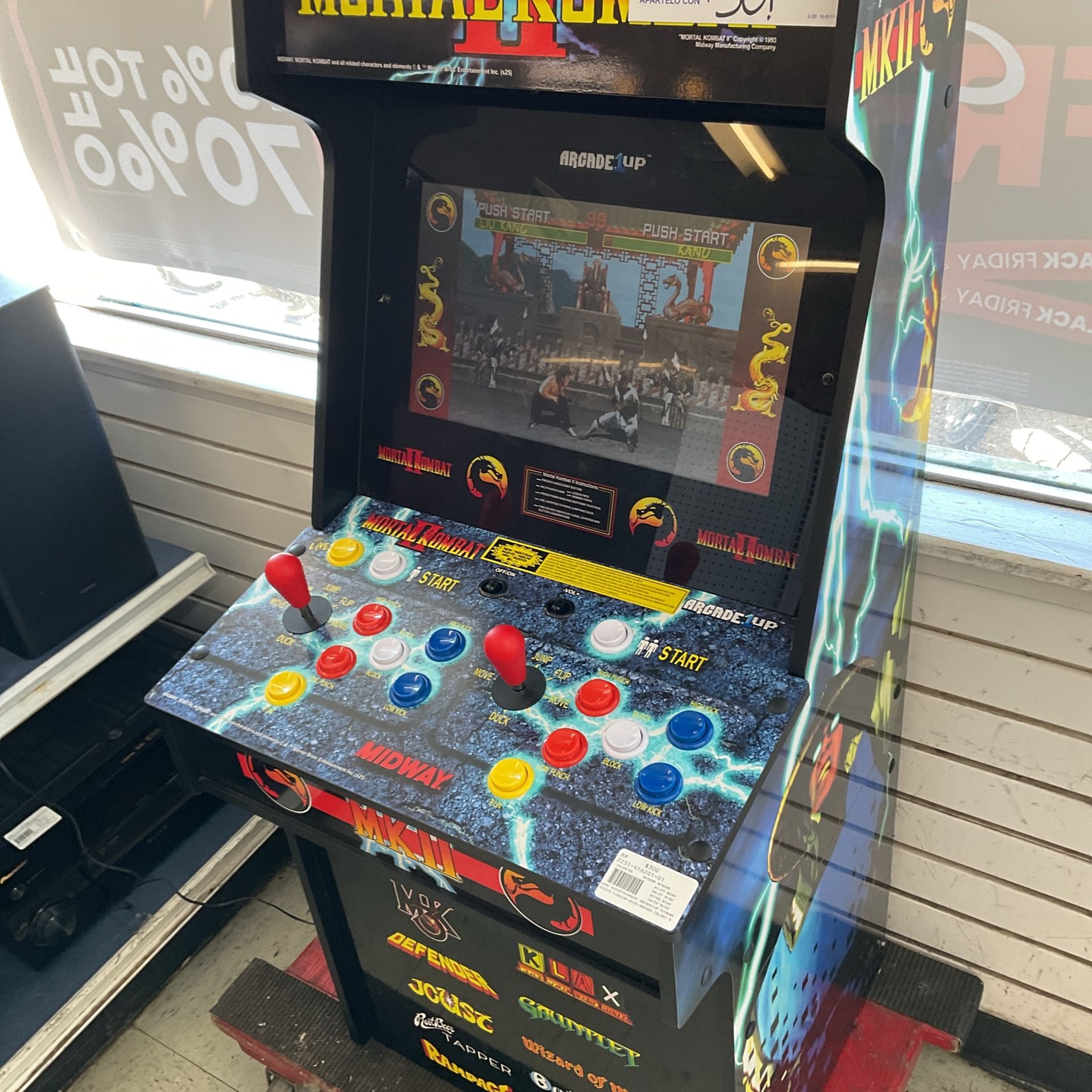 Mortal Kombat Arcade Machine 