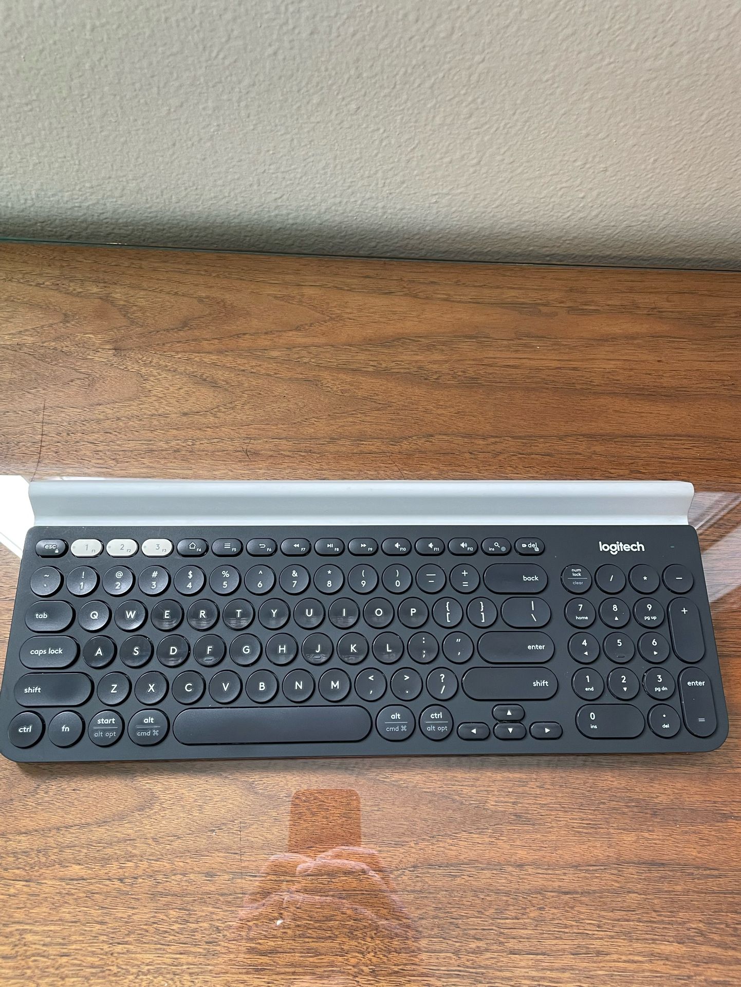Logitech K780 Wireless Keyboard