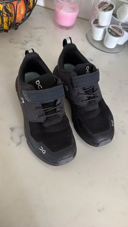 On cloud boys shoes