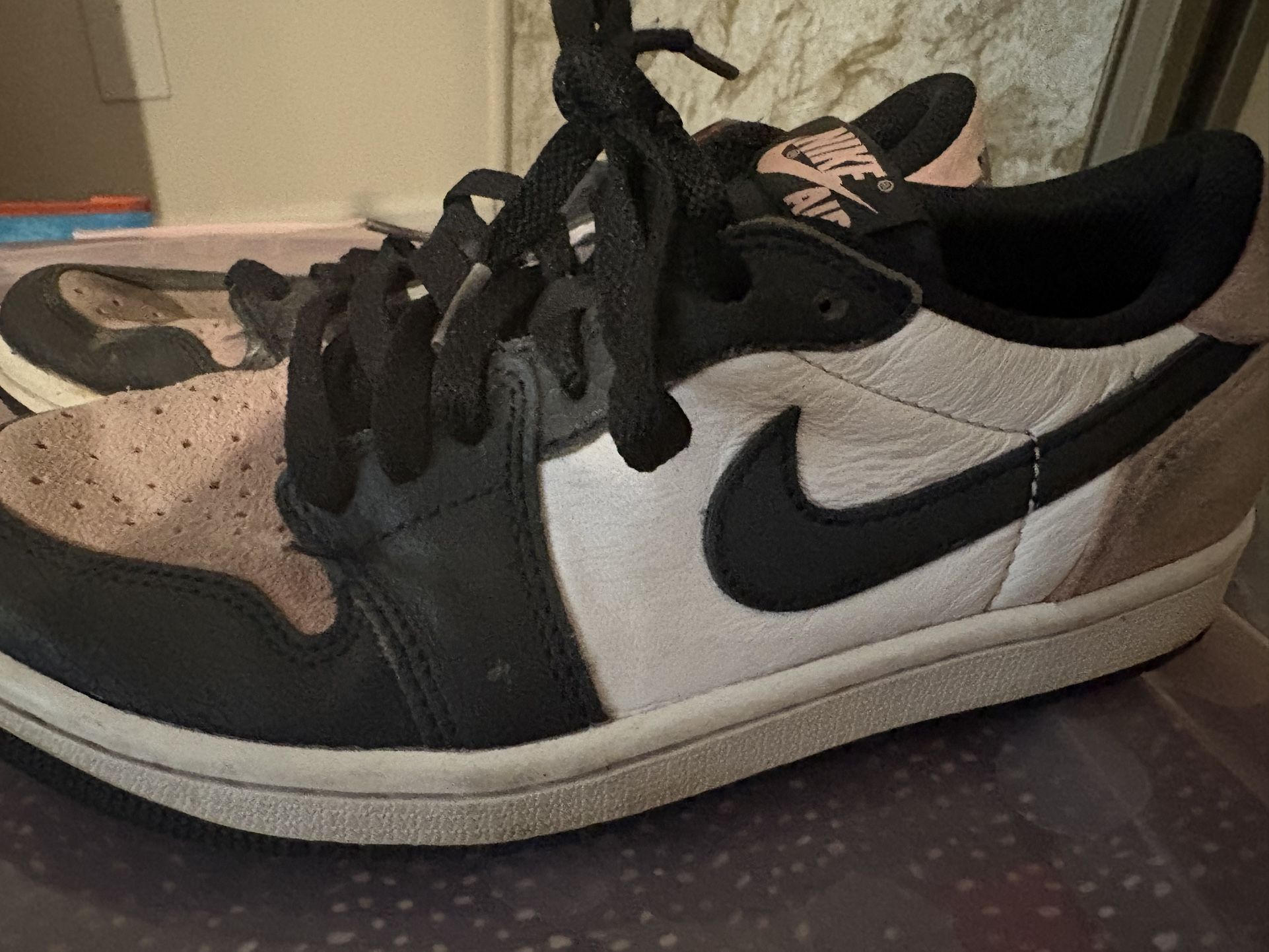 Pink Nike Air Jordan’s Retro Low