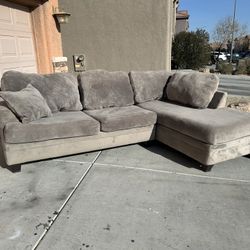 2-piece grey Sectional