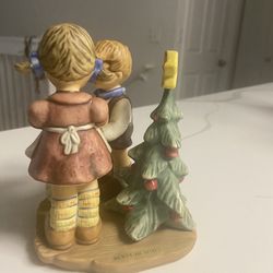 Figurine Ceramic 