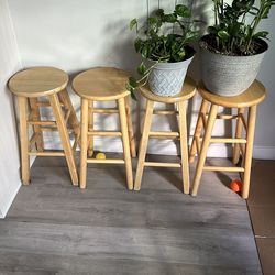 4 barstools